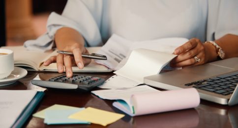Simples híbrido: quando vale a pena recolher IBS e CBS por fora
